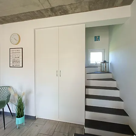 Apartment Caloroczne Perelka Lubiatowska *